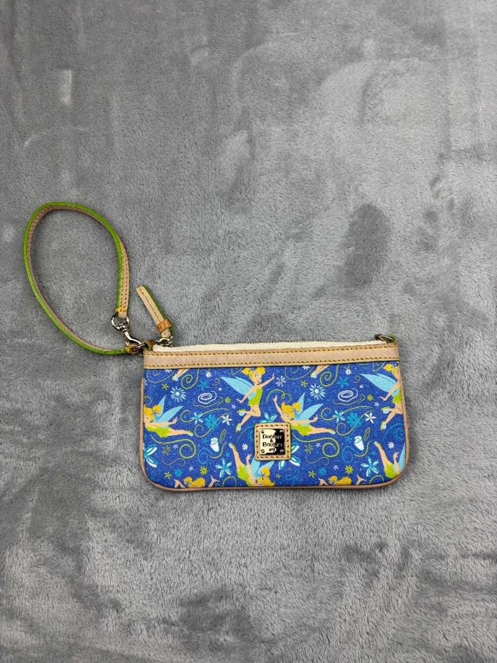 Disney Dooney & Bourke Peter Pan Tinker Bell Half Marathon Wristlet VERY RARE
